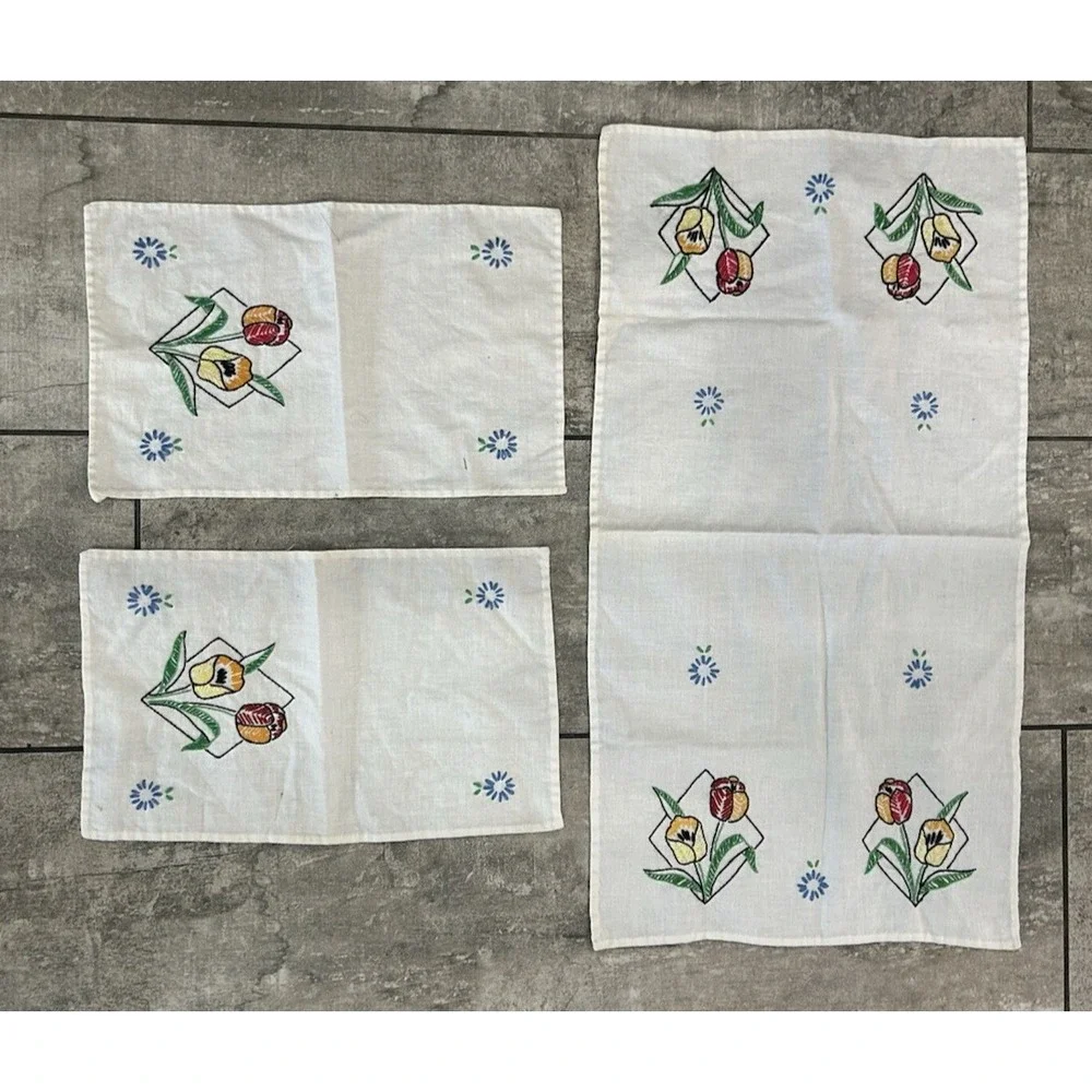 Vintage Cross Stitch Napkin Set Tulip Flowers‎ Country Cottage Kitchen Farmhouse